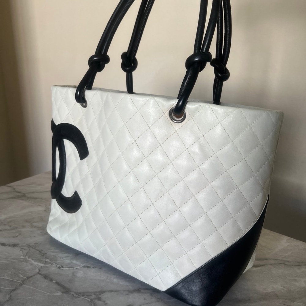 Chanel Cambon tote bag - Picture 2 of 14